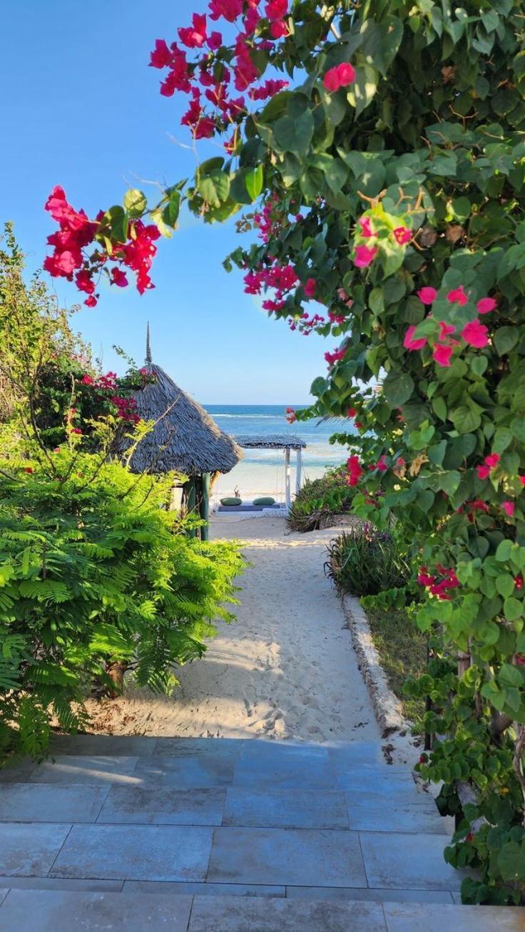Tiwi Beach Resort & Spa Mombasa Exterior photo